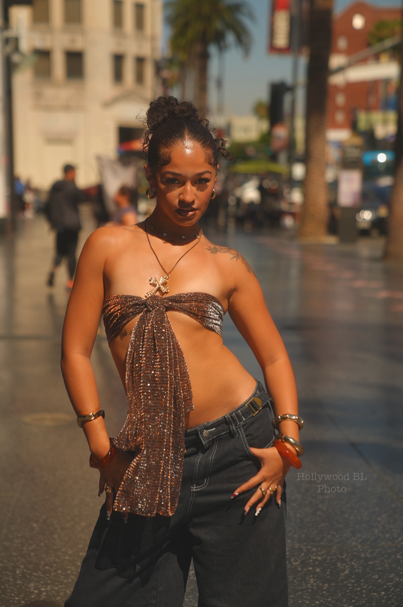 Hollywood BL Photo of capturing Young tourist from France